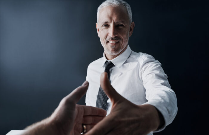 Așteptările Românilor de la Politicienii din România: Transparență, Integritate și Performanță