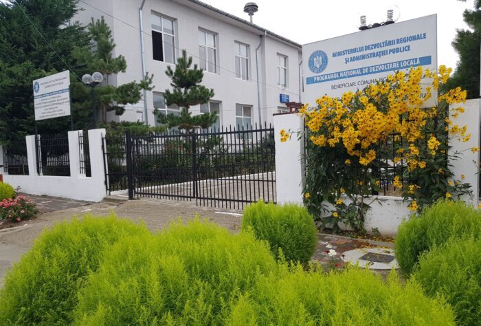 Presiuni politice asupra unui cadru didactic din Jegălia
