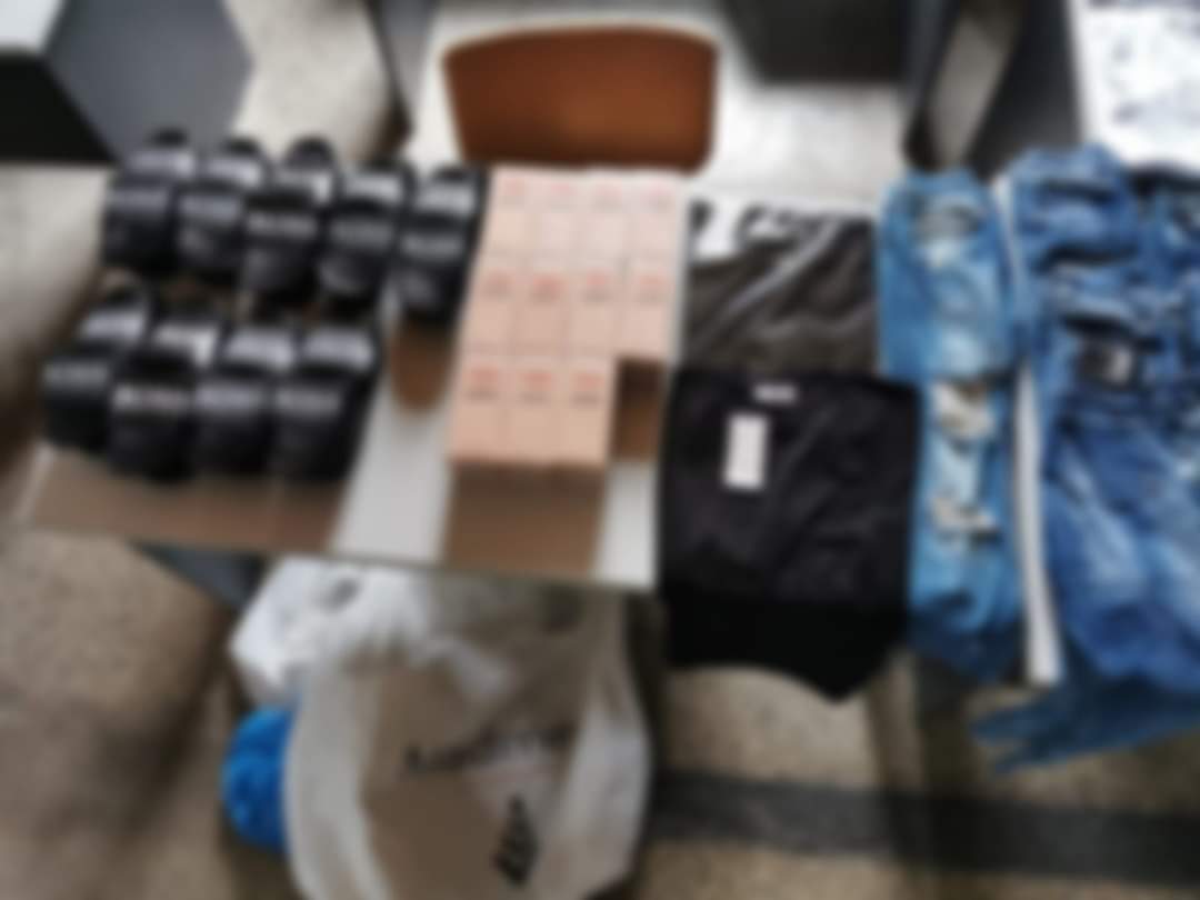Mai multe produse contrafăcute au fost retrase de pe piață de jandarmii călărășeni