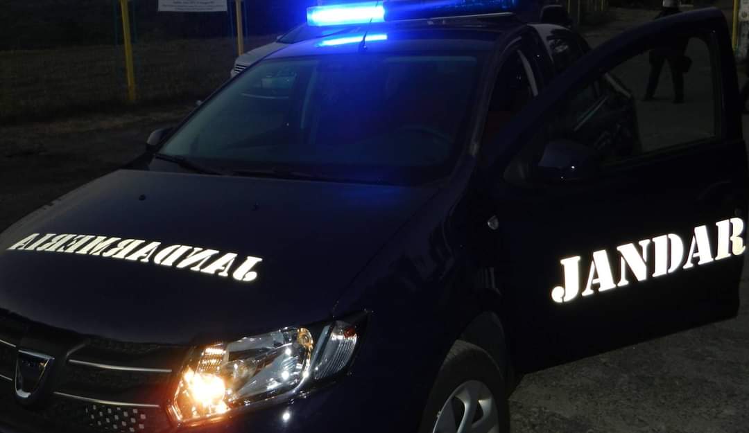 Jandarmii călărășeni au depistat într-un spațiu de servicii de pe autostrada A2 o mașină cu 2500 kilograme de aluminiu fără documente legale