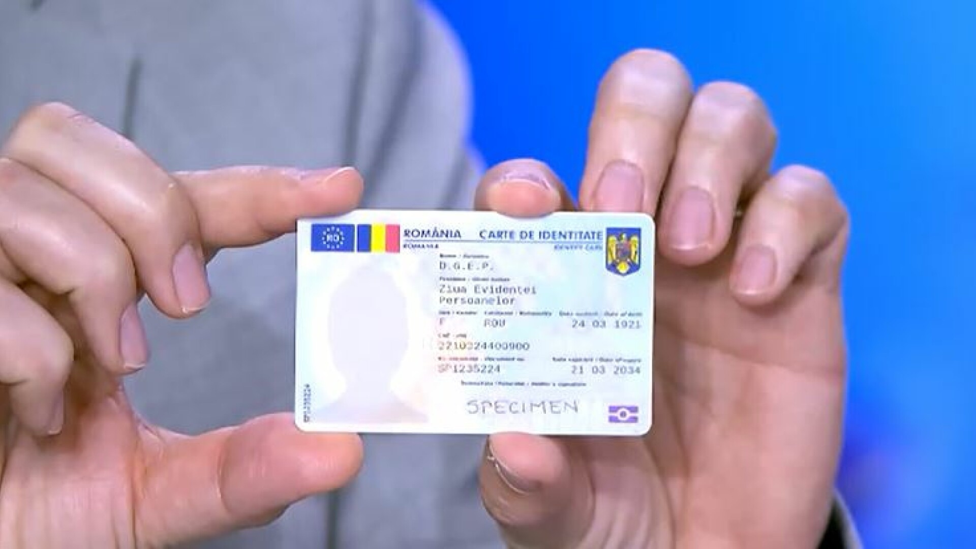 Noua Carte Electronică de Identitate devine disponibilă în România!