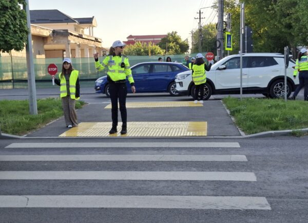 PATRULA ȘCOLARĂ ÎN ACȚIUNE