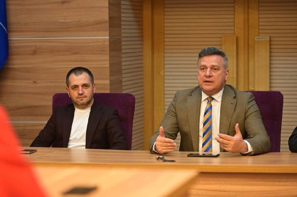 Vasile Iliuță dă startul campaniei prezidențiale alături de primarii din Călărași: „Construim un viitor sigur și demn pentru toți românii”