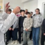 Elevi ai Liceului „Mihai Eminescu” din Călărași, în vizită la Parlamentul României
