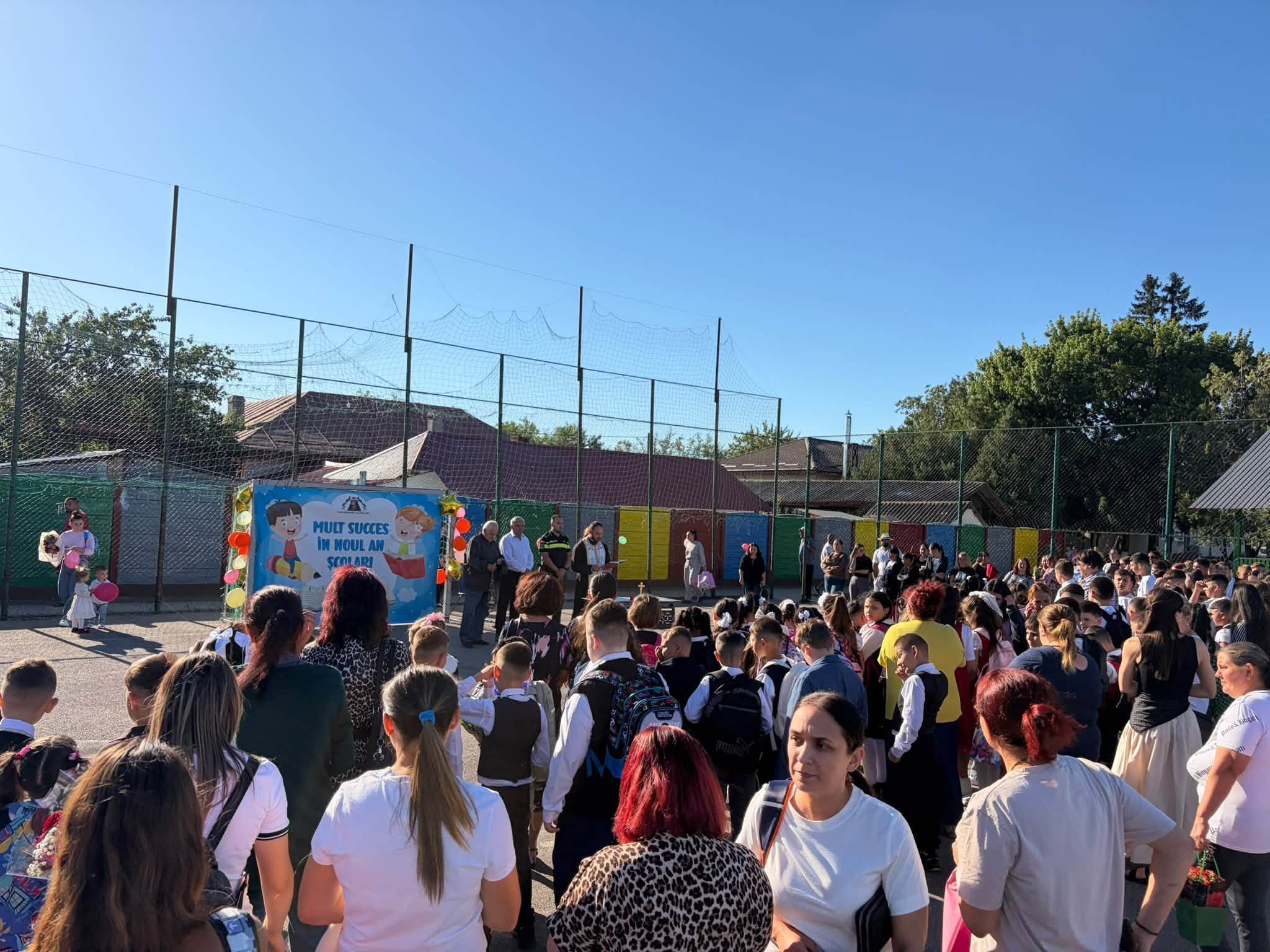 ÎNCEPUT DE AN ȘCOLAR LA VLAD ȚEPEȘ: Emoție, comunitate și investiție în educație